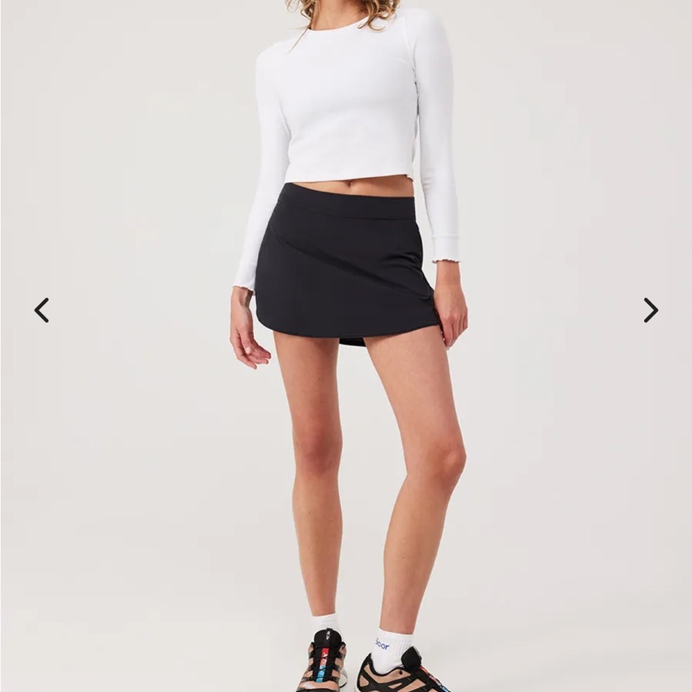 Outdoor voices black skirt